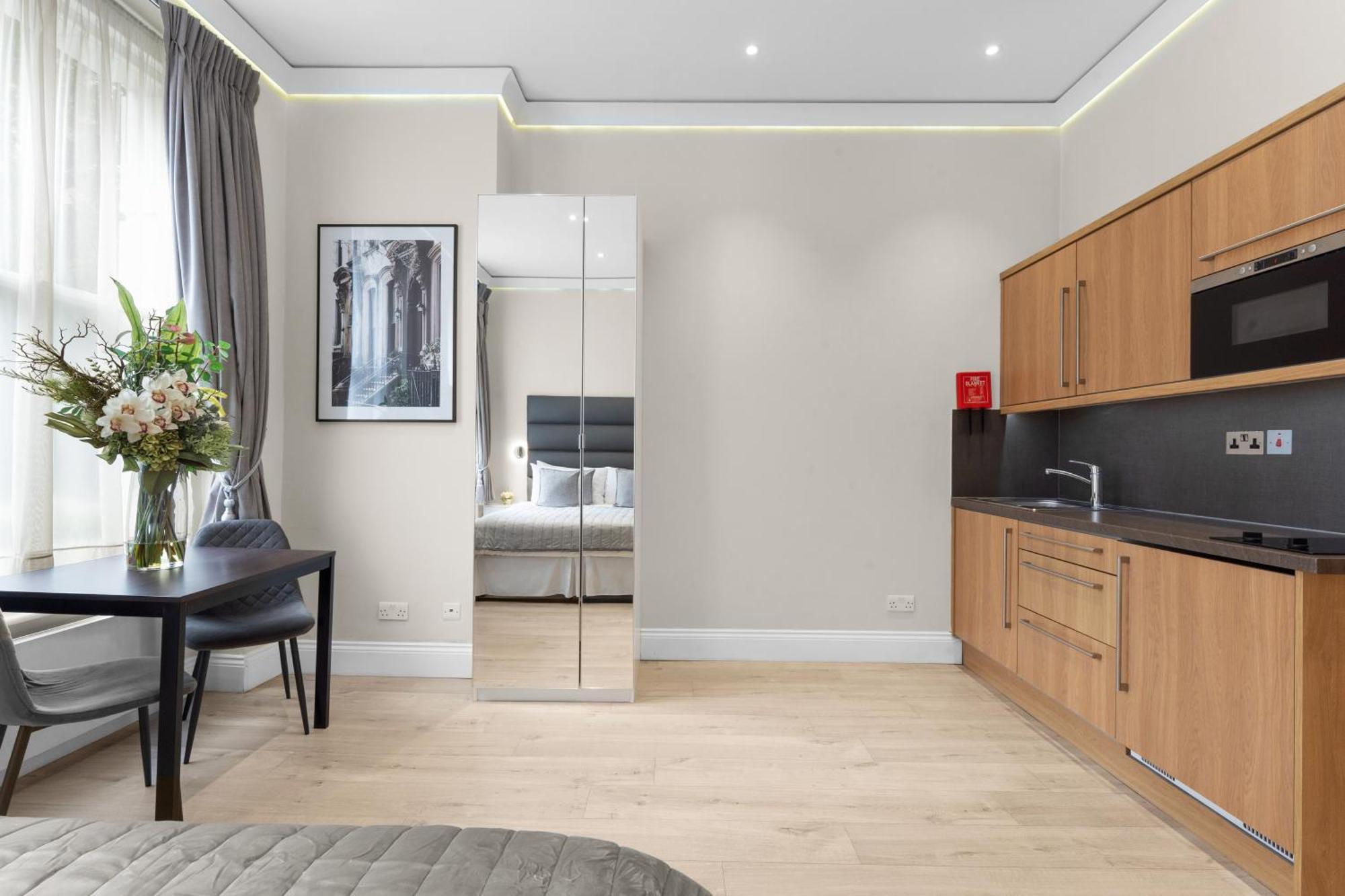 Cleveland Residences Russell Square ロンドン エクステリア 写真
