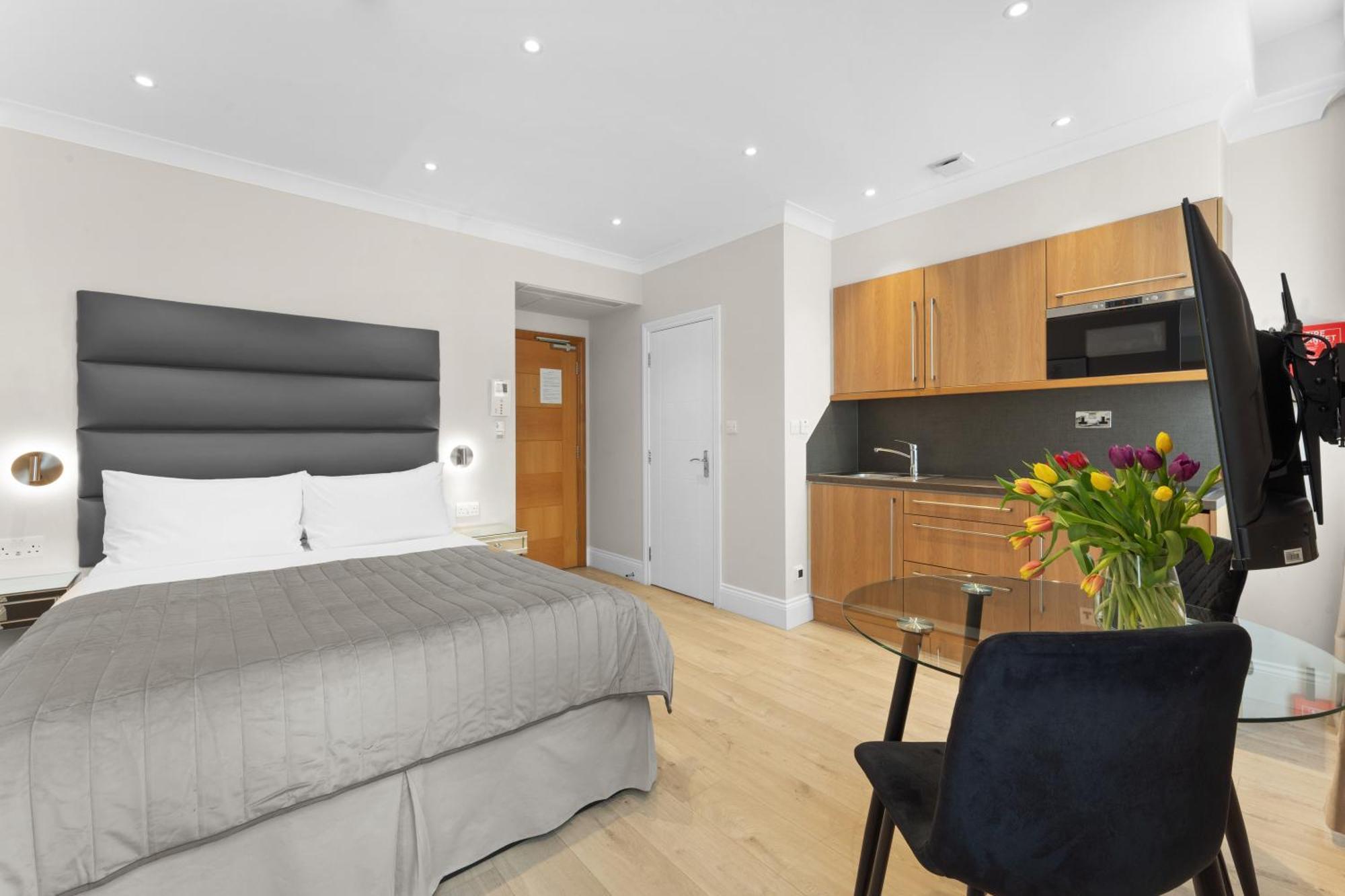 Cleveland Residences Russell Square ロンドン エクステリア 写真