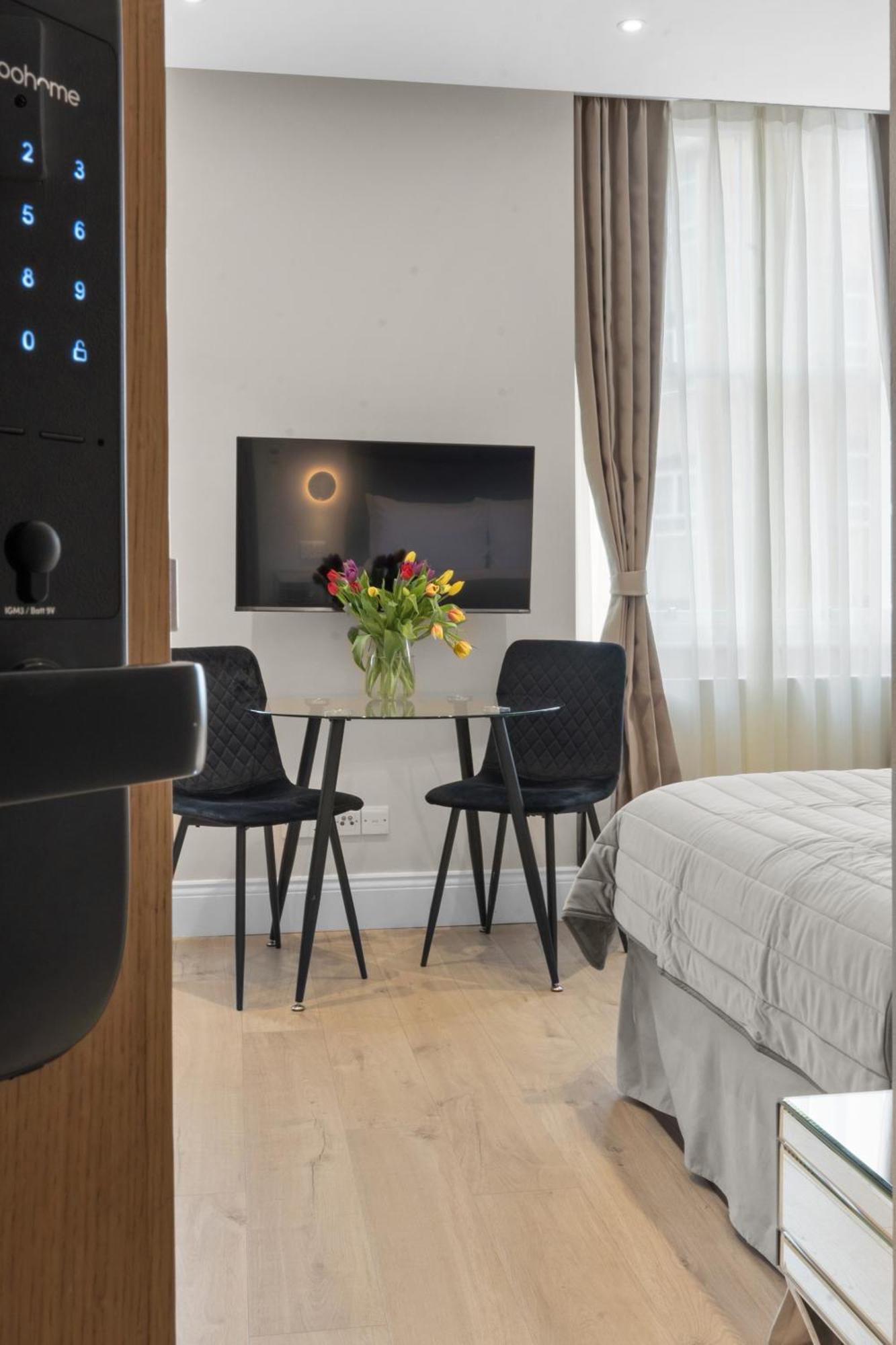 Cleveland Residences Russell Square ロンドン エクステリア 写真